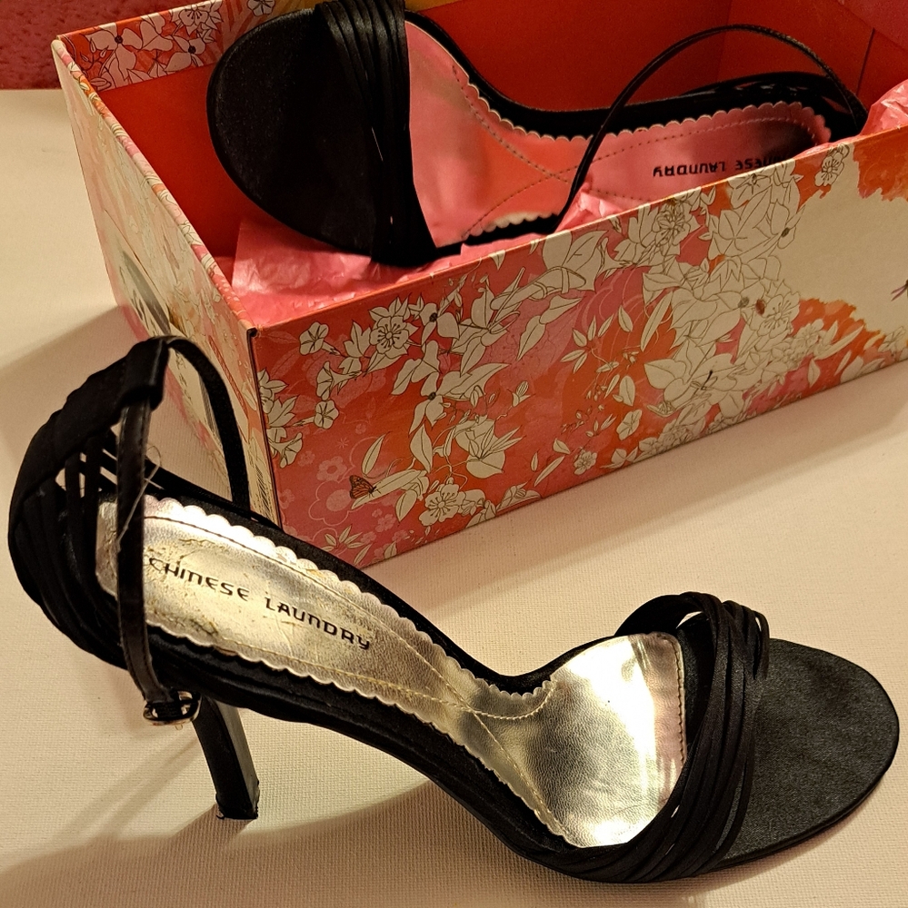 NWT Chinese Laundry Size 8 Black Willy Heels - Picture 3 of 10